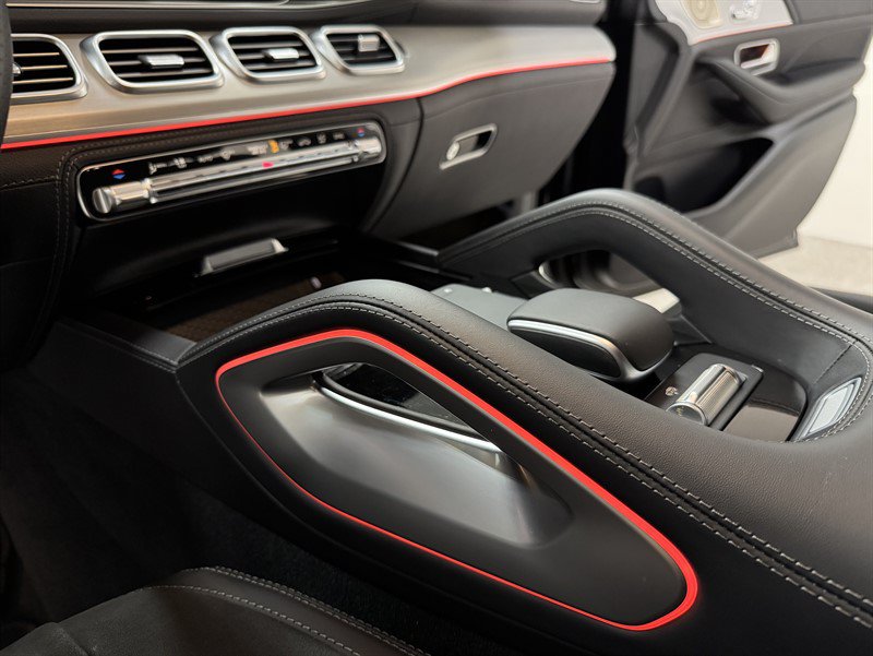 Used 2025 Mercedes-Benz GLE 53 AMG 4MATIC Coupe image 35