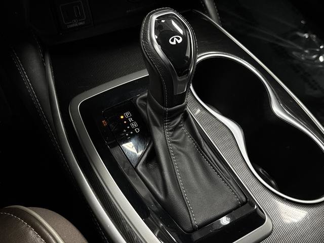 Used 2019 INFINITI QX60 Luxe w/ Essential Package image 22