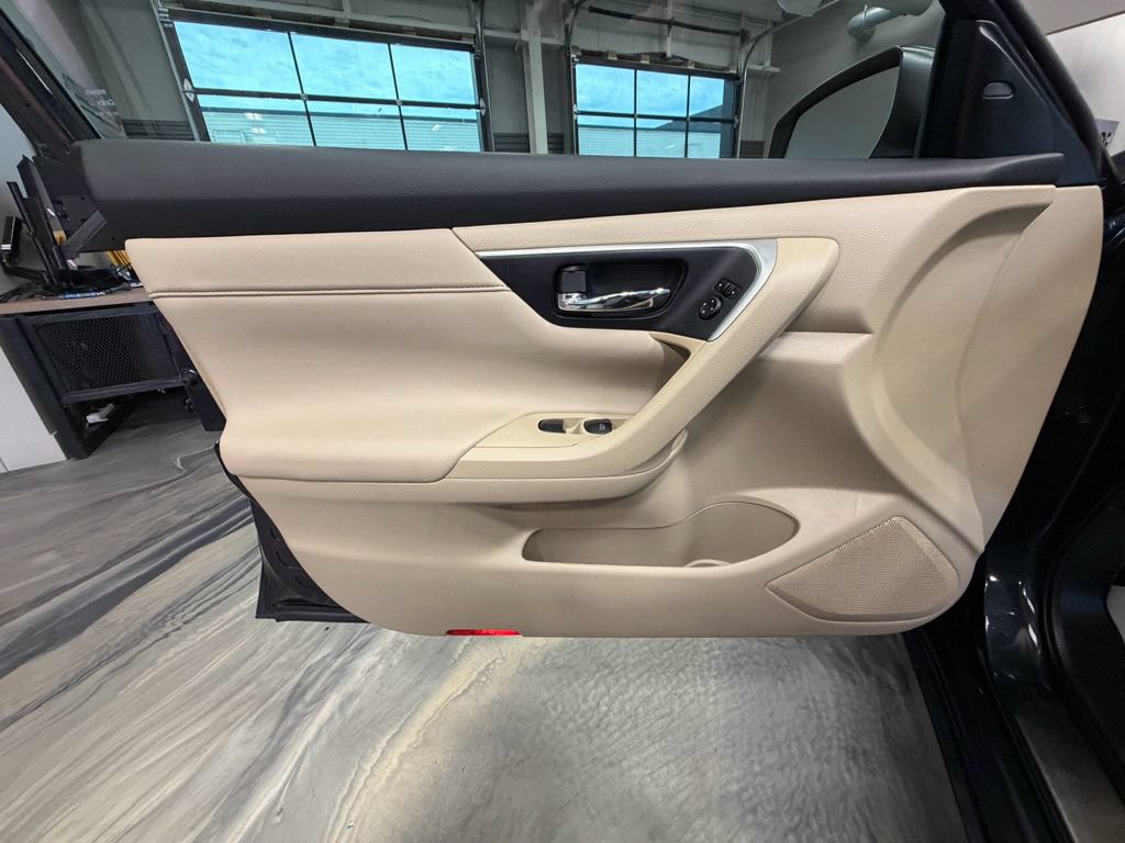 Used 2017 Nissan Altima 3.5 SL w/ 3.5SL Technology Package FWD image 55