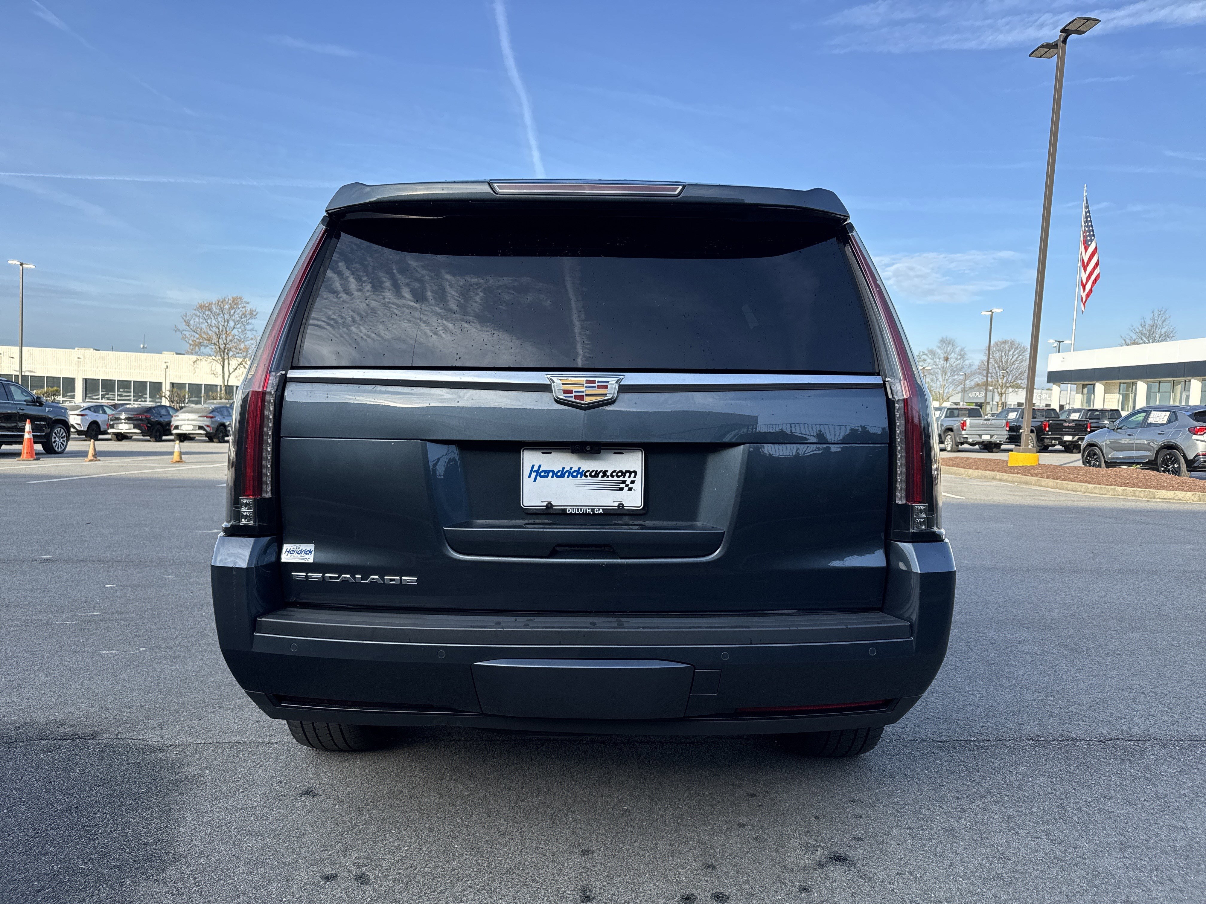 Used 2020 Cadillac Escalade Luxury image 9