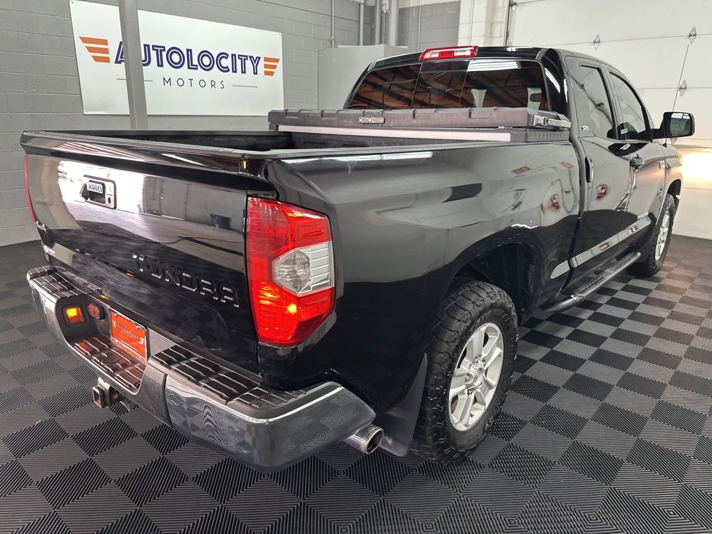 Used 2017 Toyota Tundra SR5 image 9