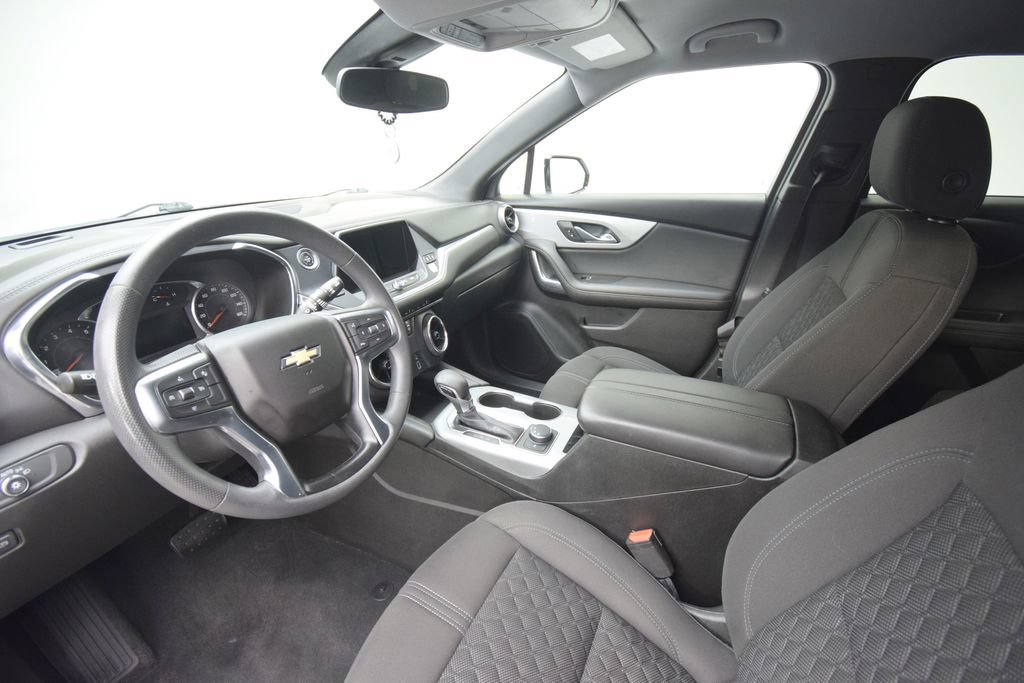 Used 2021 Chevrolet Blazer LT FWD image 11