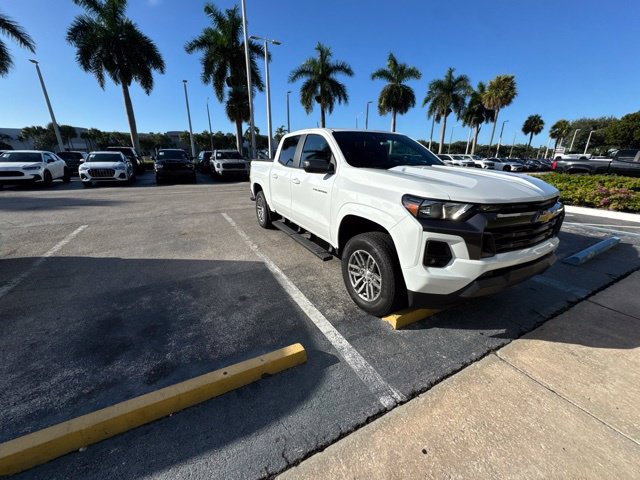 Used 2024 Chevrolet Colorado LT w/ LT Convenience Package II RWD image 7