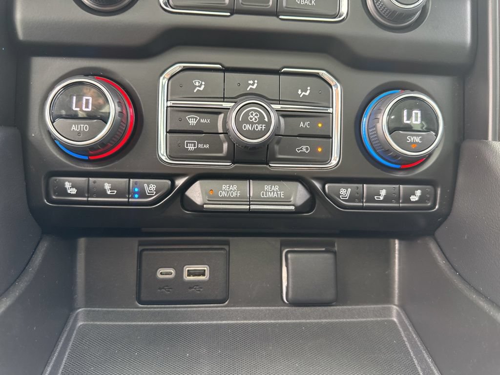 Used 2023 Chevrolet Tahoe High Country AWD/4WD image 30