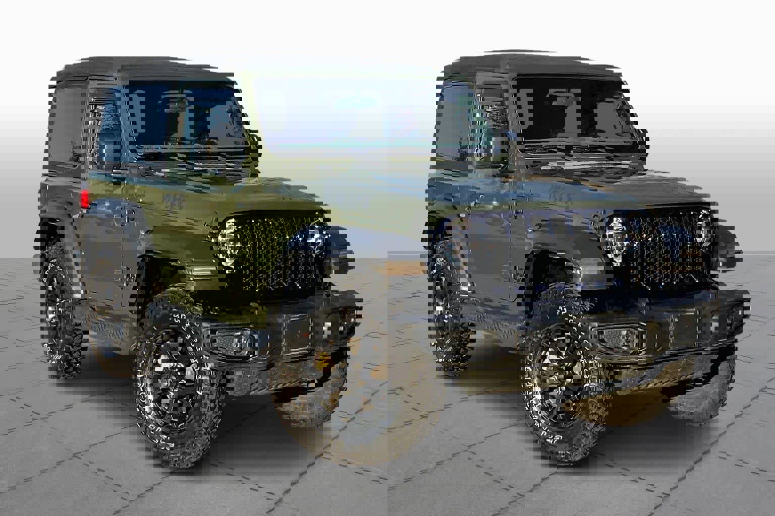 Used 2021 Jeep Wrangler Sport image 3