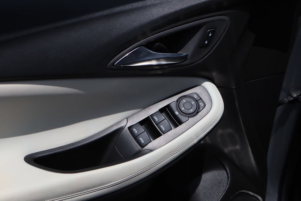 Certified 2023 Buick Encore GX Preferred w/ Cold Weather Comfort Package FWD image 20