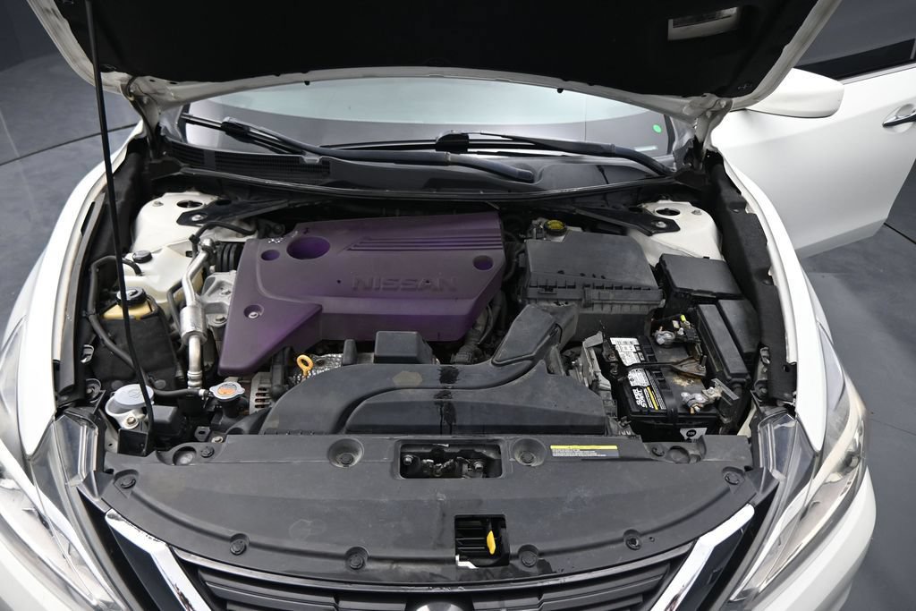 Used 2018 Nissan Altima 2.5 SV FWD image 25