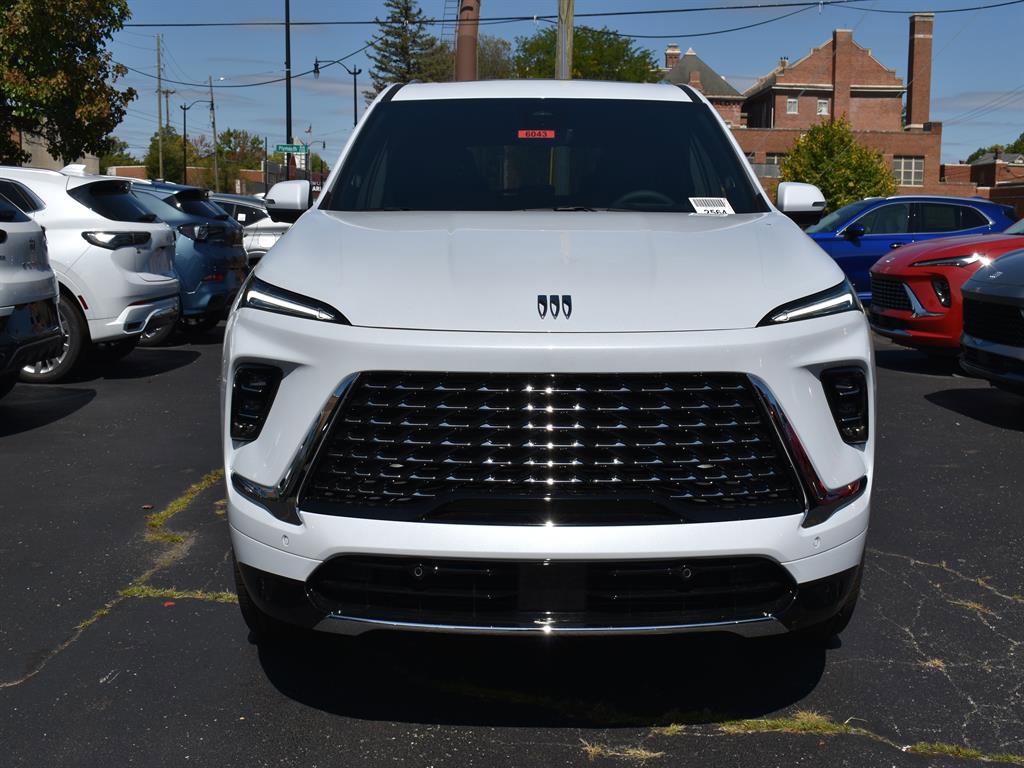 New 2026 Buick Enclave Avenir w/ Super Cruise Package image 2