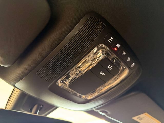 Certified 2022 Mercedes-Benz GLA 250 4MATIC image 30