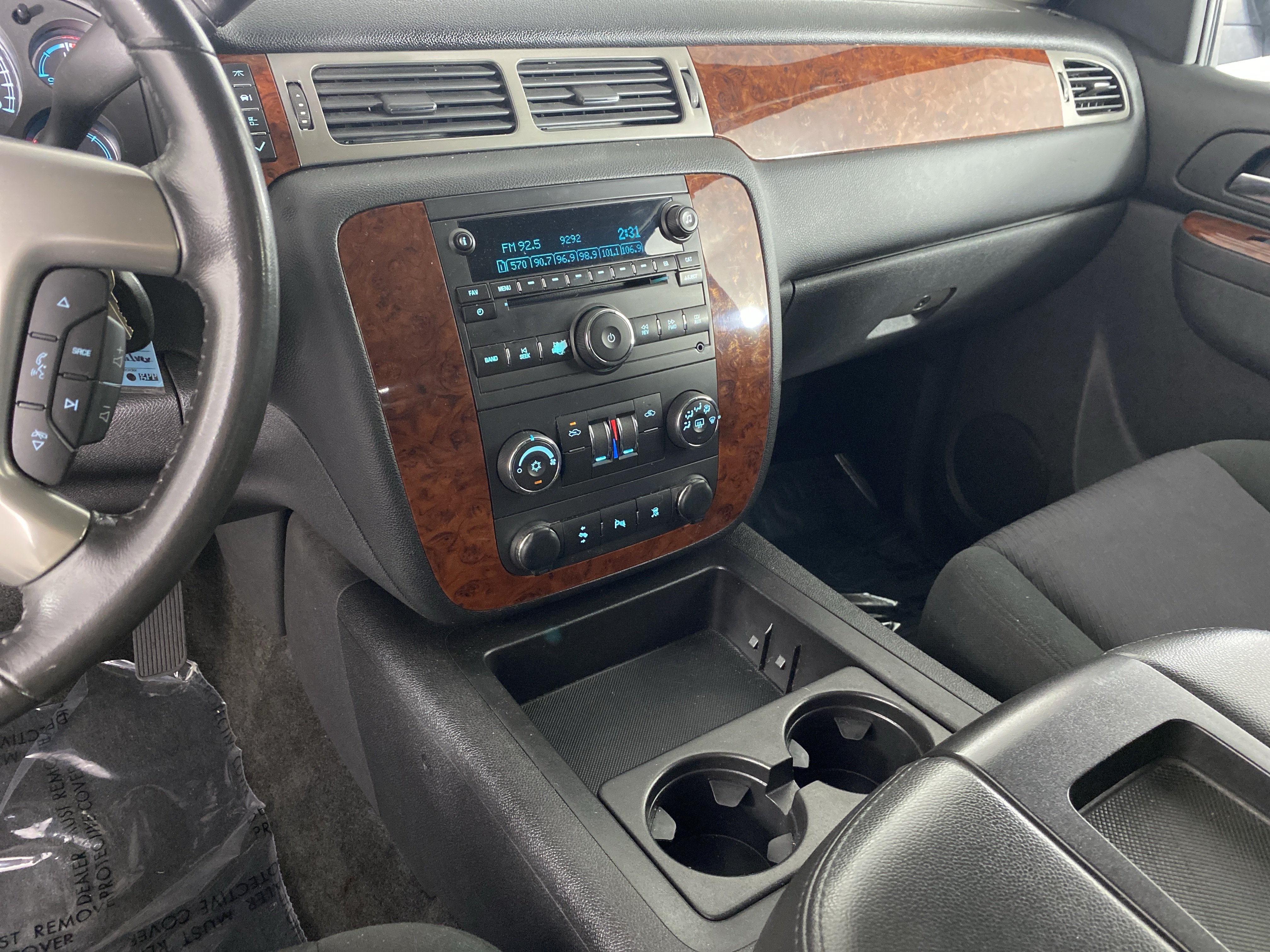 Used 2011 Chevrolet Avalanche LS w/ Regional Value Package AWD/4WD image 27