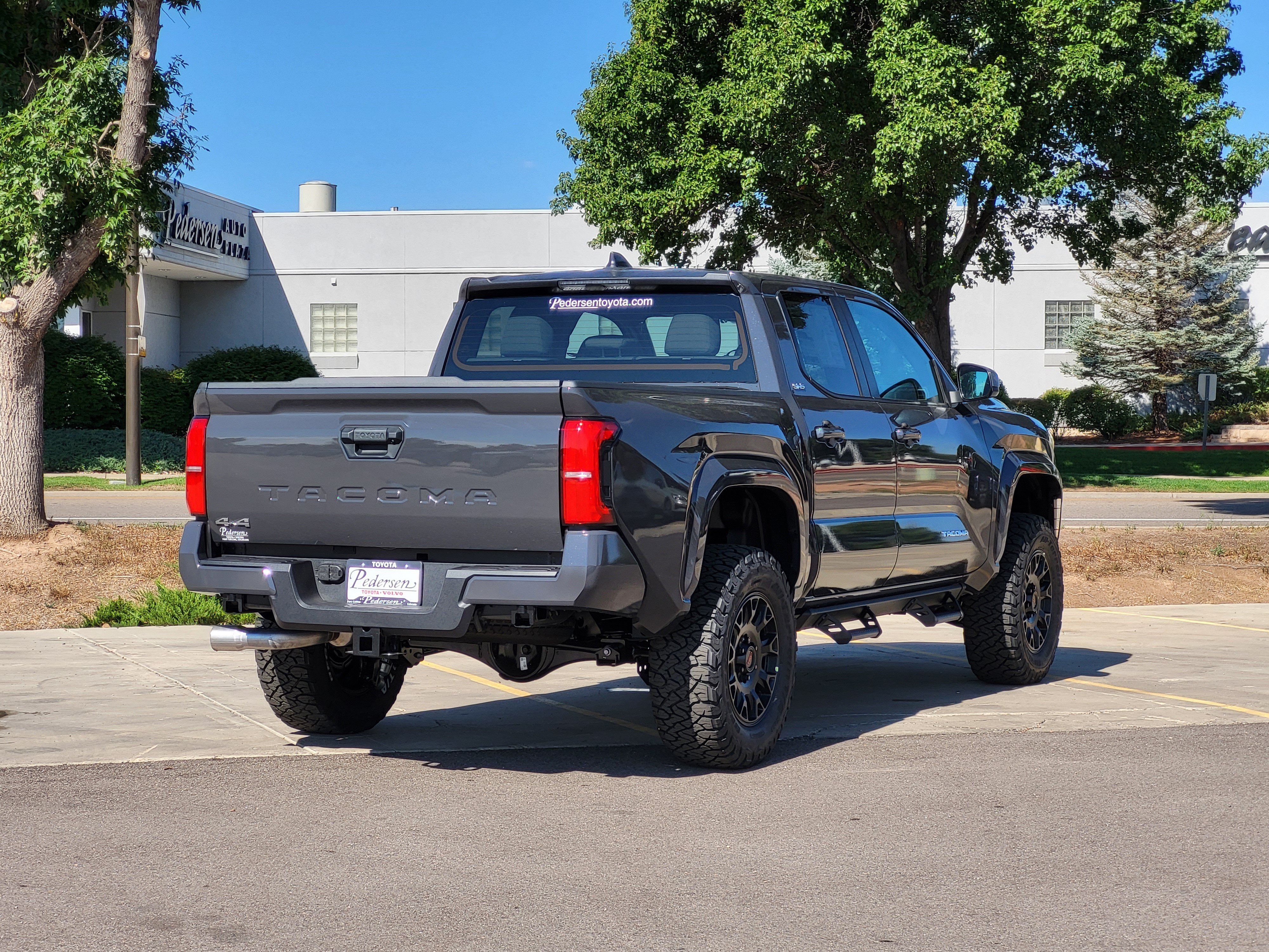New 2026 Toyota Tacoma SR5 AWD/4WD image 3