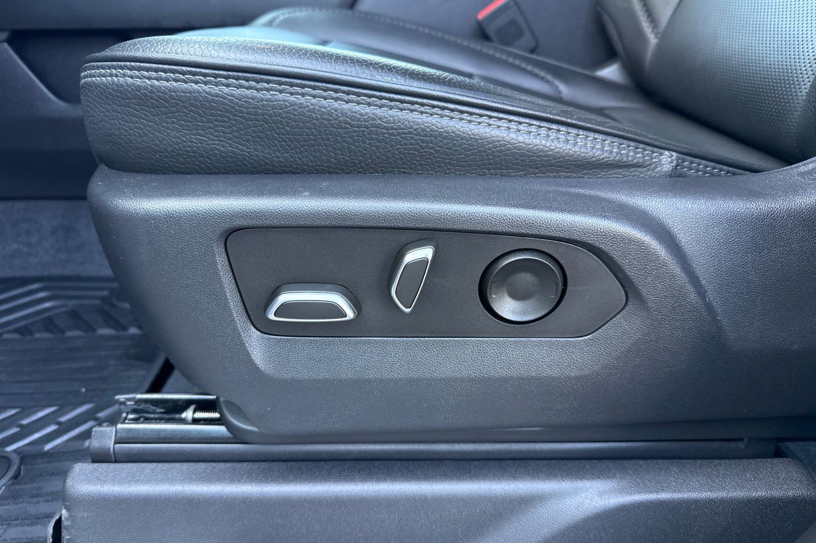 Used 2023 GMC Sierra 1500 Denali image 14