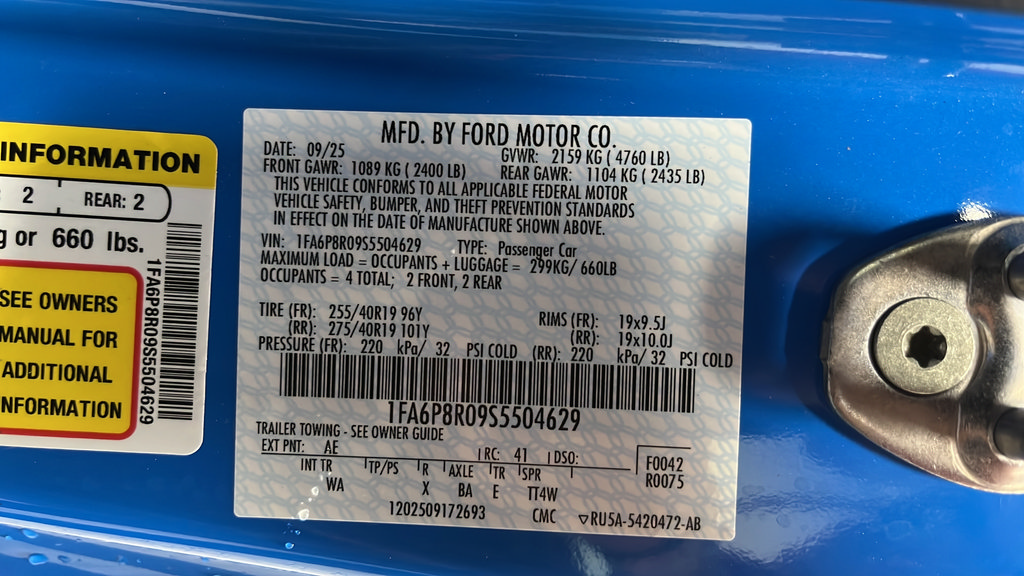 Used 2025 Ford Mustang Dark Horse RWD image 30