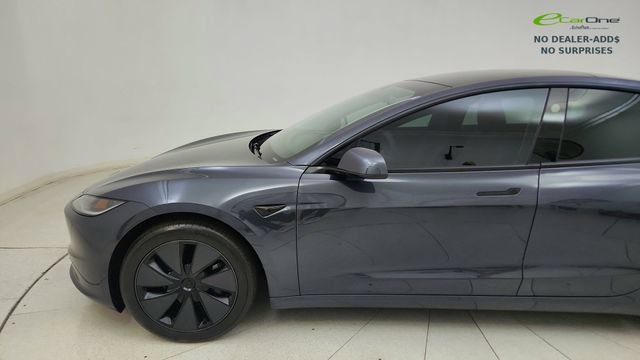 Used 2025 Tesla Model 3 Long Range AWD/4WD image 4