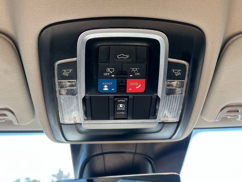 Used 2024 RAM 3500 Limited w/ Safety Group image 26