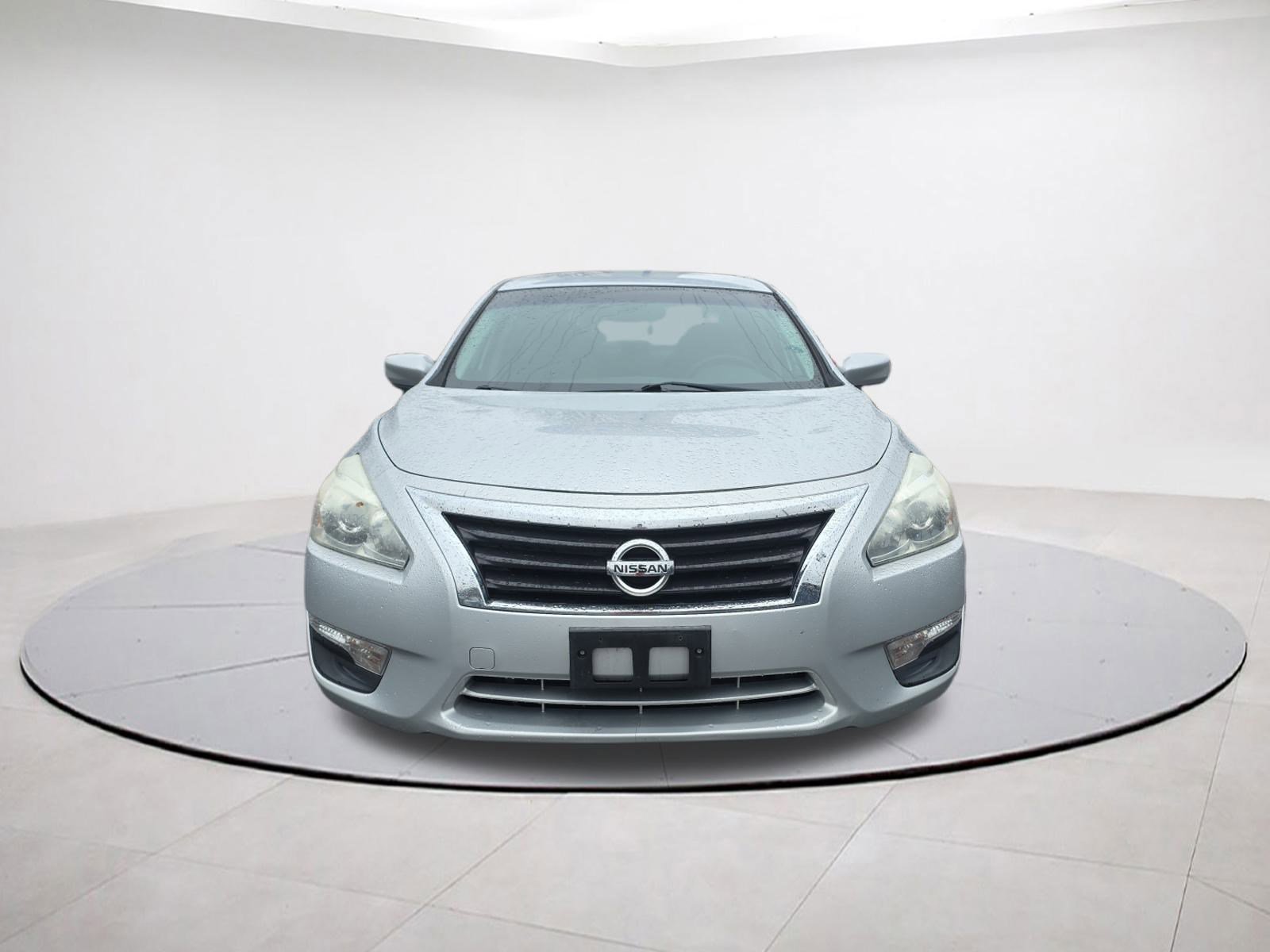 Used 2014 Nissan Altima 2.5 S image 2