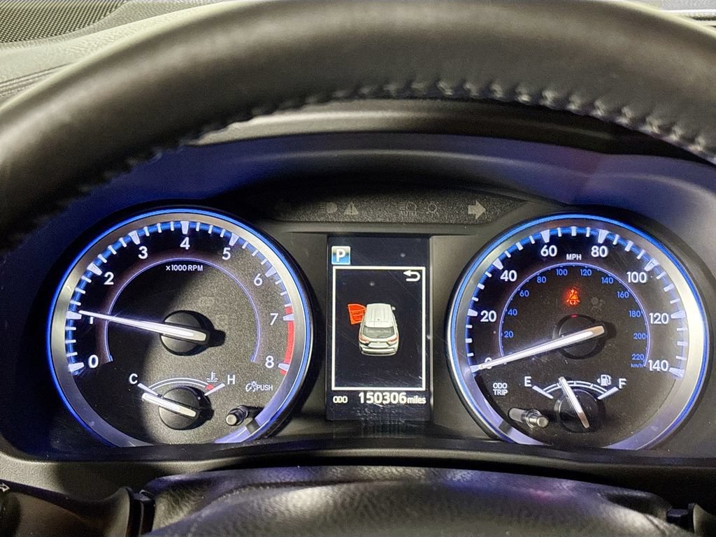 Used 2019 Toyota Highlander SE AWD/4WD image 13
