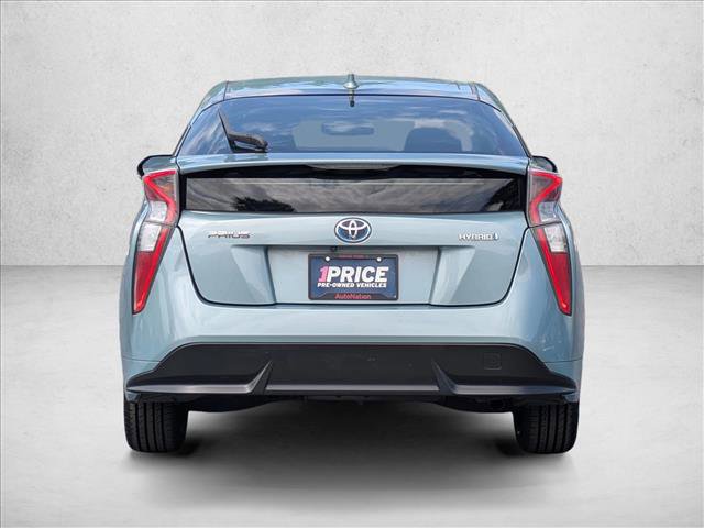Used 2016 Toyota Prius Four Touring image 7