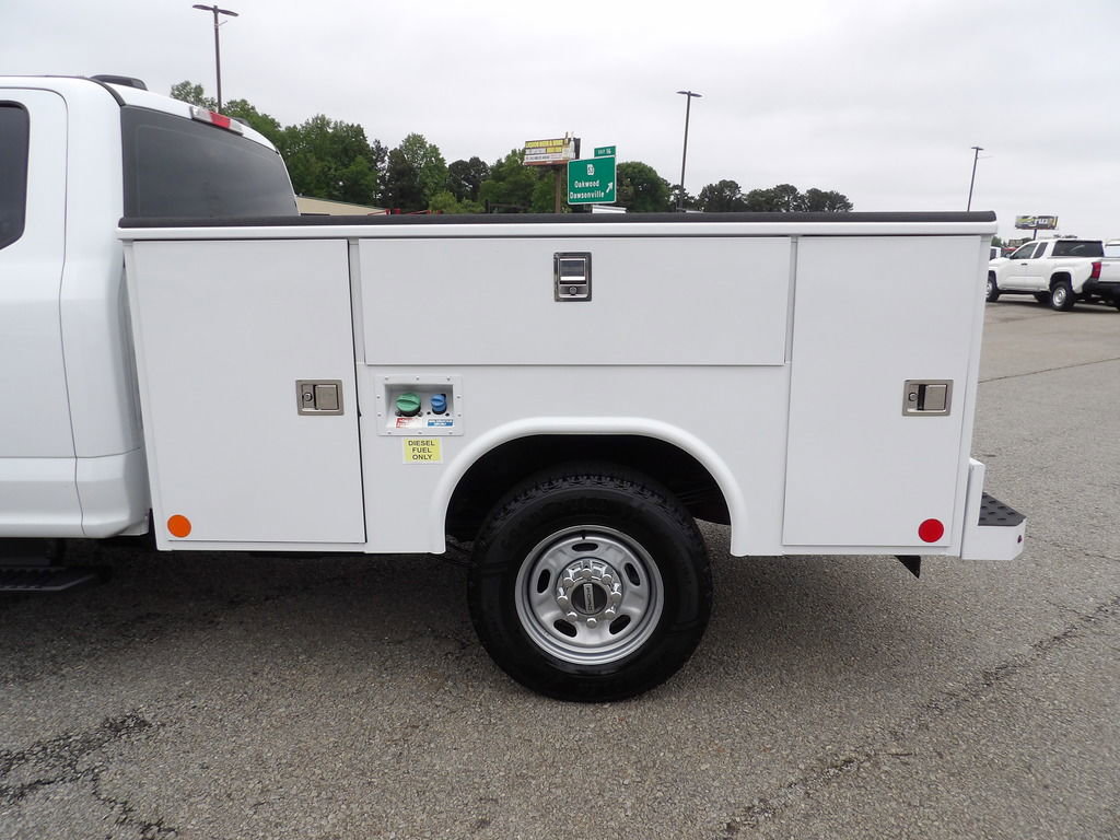 Used 2022 Ford F250 XL w/ Power Equipment Group AWD/4WD image 49