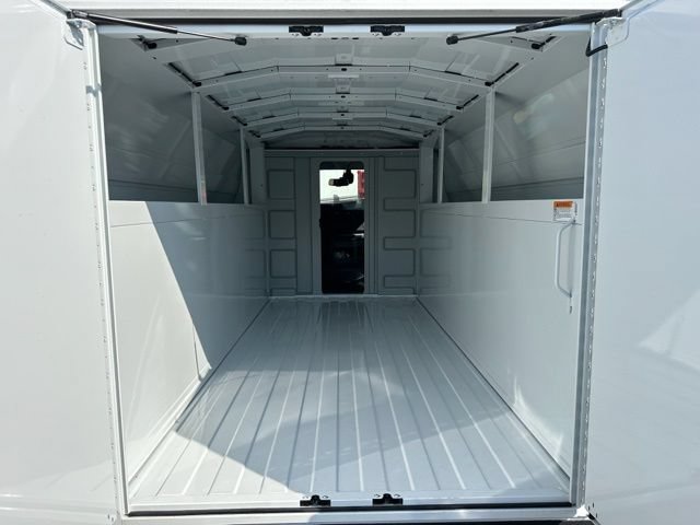 New 2026 Ford E-350 and Econoline 350 Super Duty w/ Power Equipment Group RWD image 27