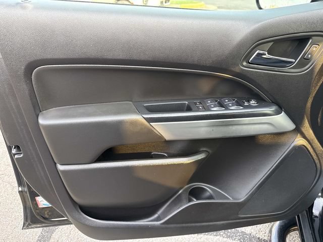 Used 2019 Chevrolet Colorado LT w/ LT Convenience Package RWD image 18