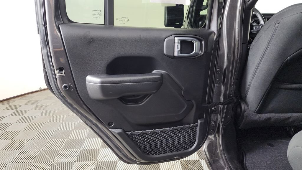 Used 2021 Jeep Wrangler Unlimited Sport image 22