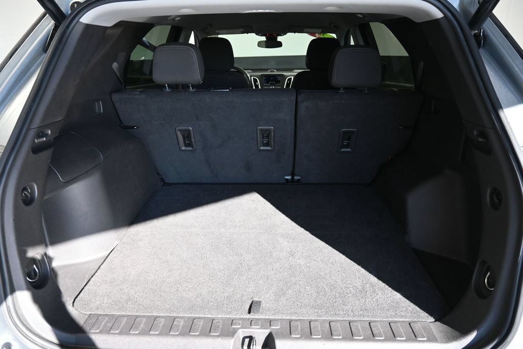 Used 2024 Chevrolet Equinox LT AWD/4WD image 19