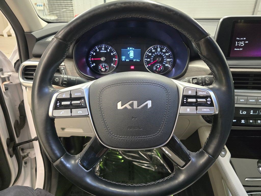 Used 2022 Kia Telluride EX w/ EX Premium Package AWD/4WD image 17