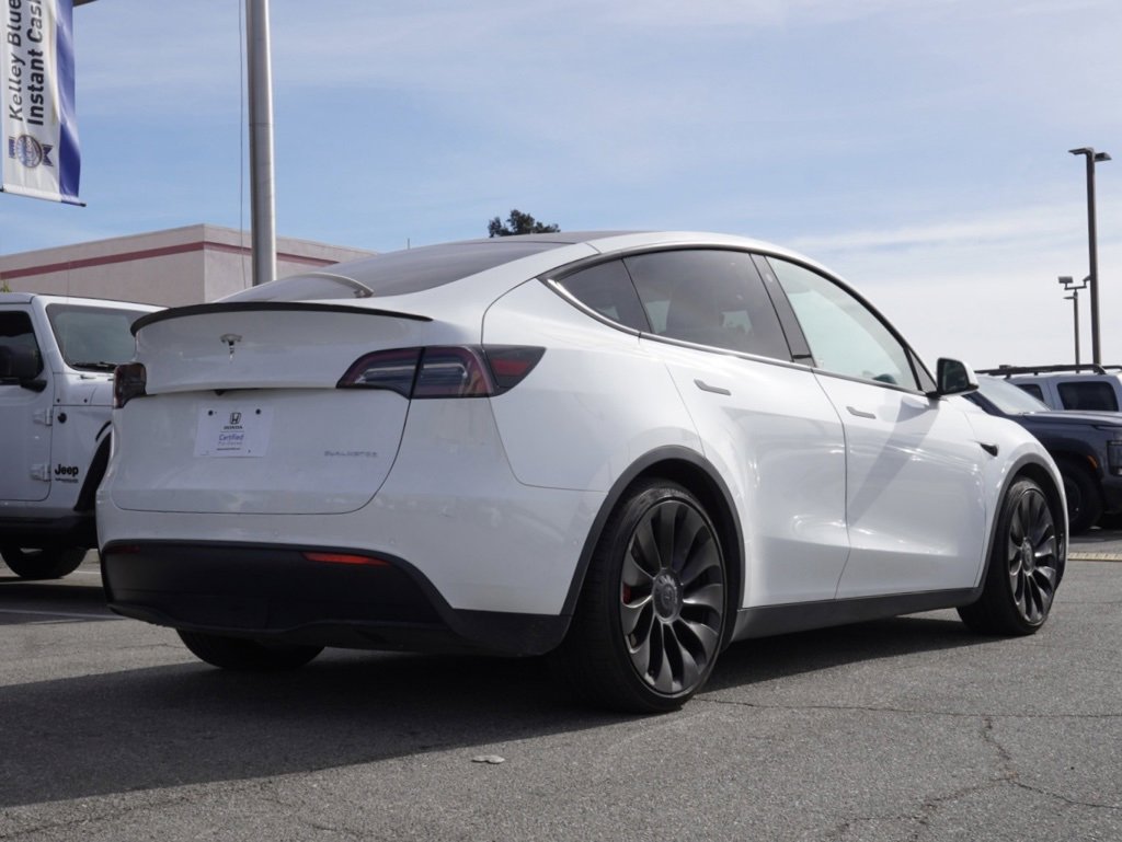 Used 2022 Tesla Model Y Performance image 4