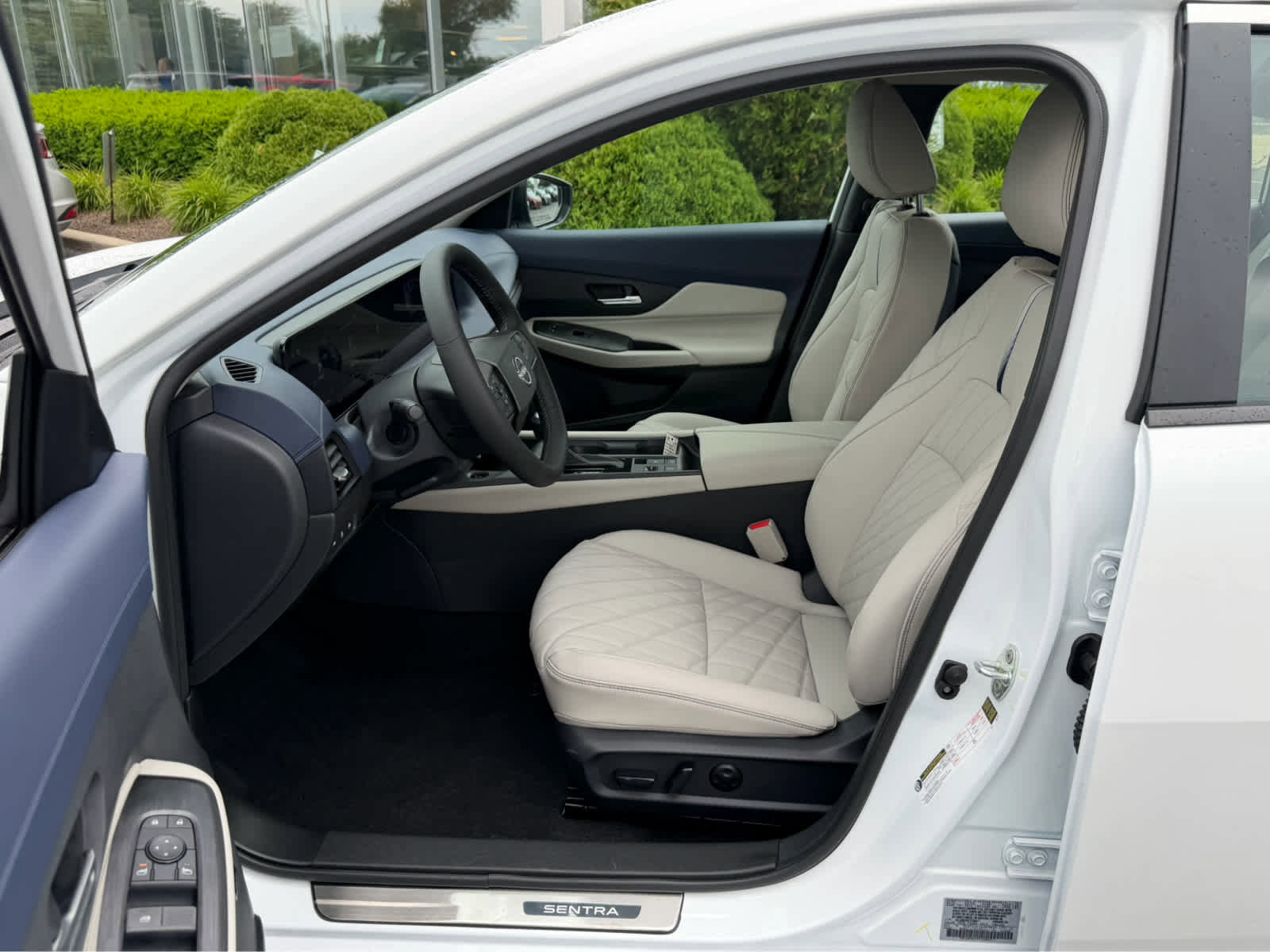 New 2026 Nissan Sentra SL FWD image 13