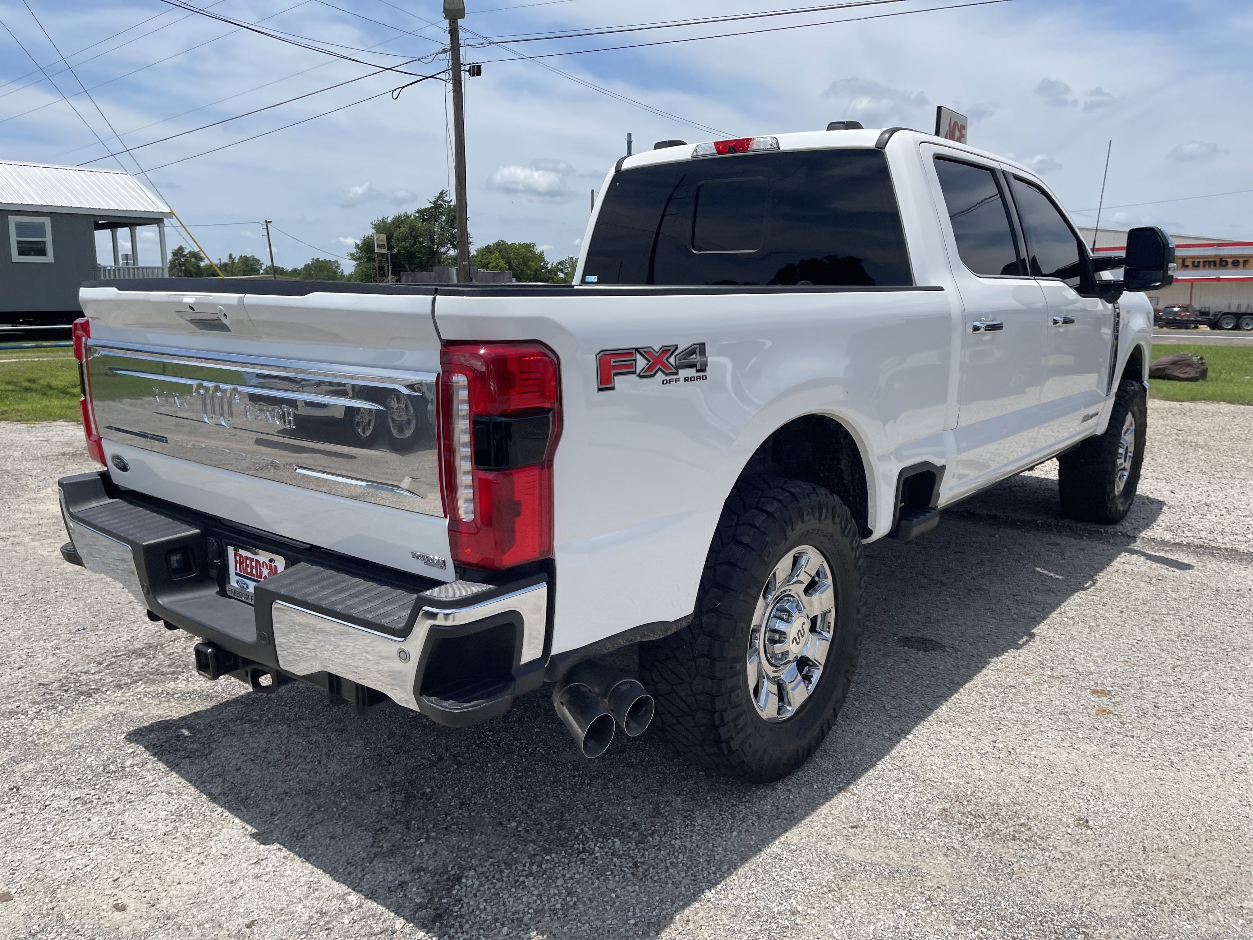 Used 2024 Ford F250 King Ranch w/ Chrome Package AWD/4WD image 4