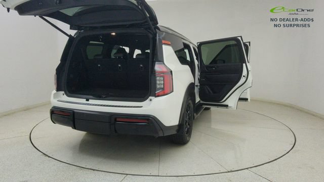 Used 2026 Nissan Armada PRO-4X w/ Captain's Chari Seat Package AWD/4WD image 76