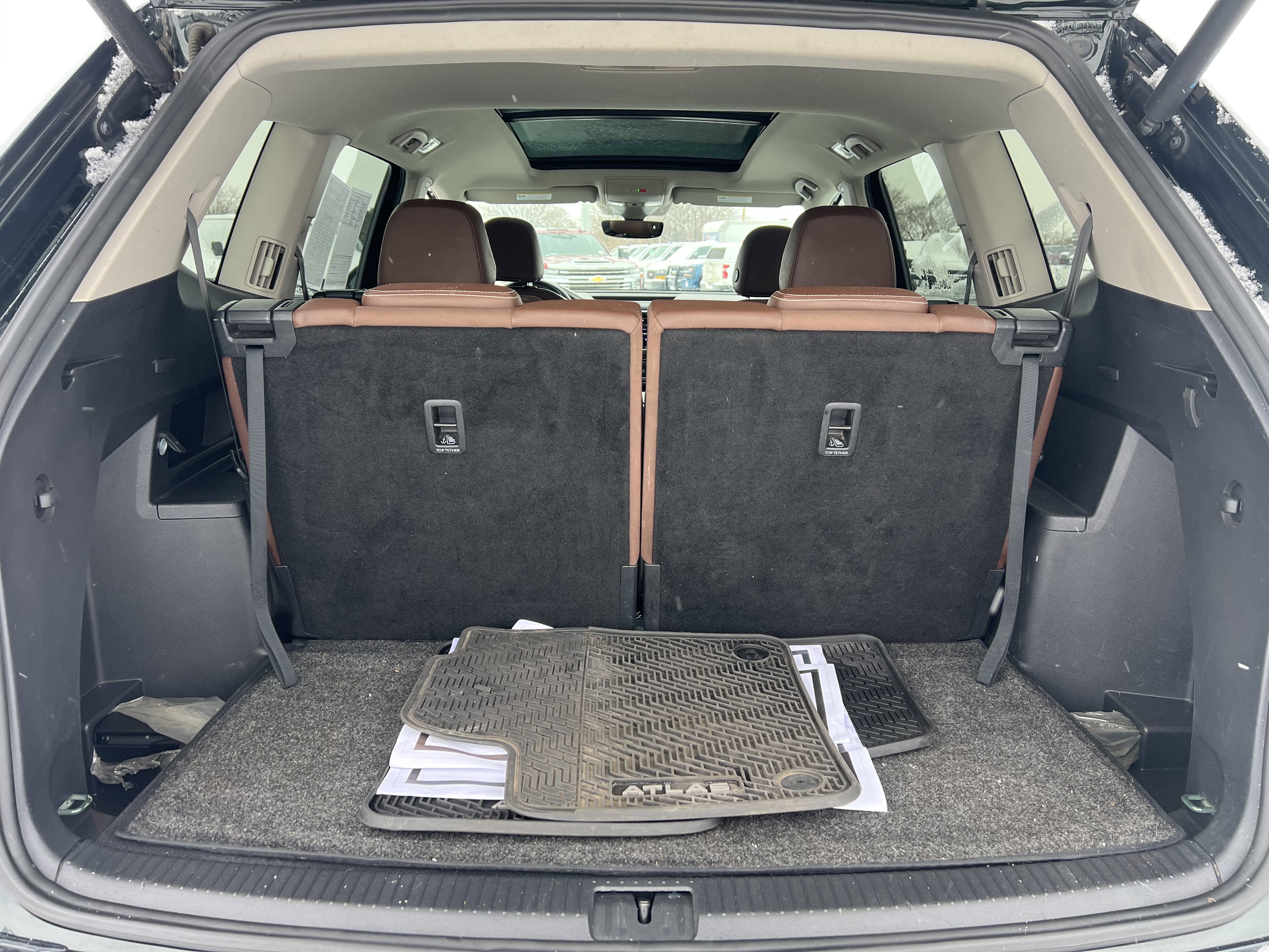 Used 2021 Volkswagen Atlas SEL image 10