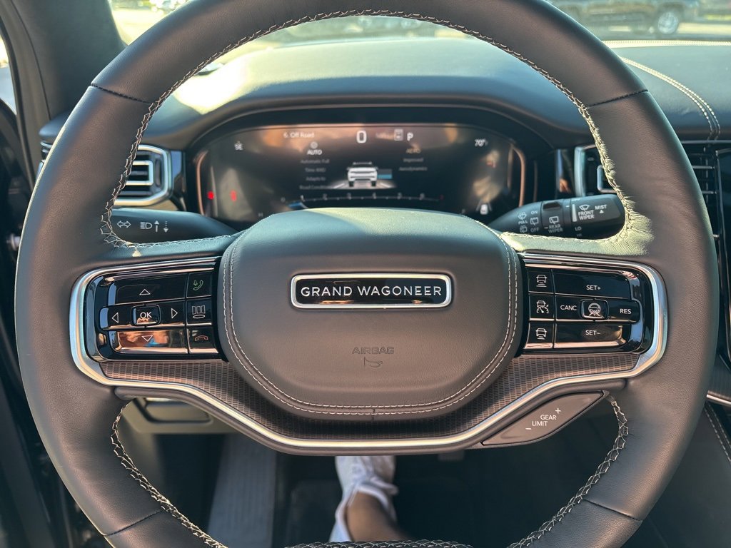 New 2025 Jeep Grand Wagoneer L Series II Obsidian w/ Quick Order Packagew 28T image 18