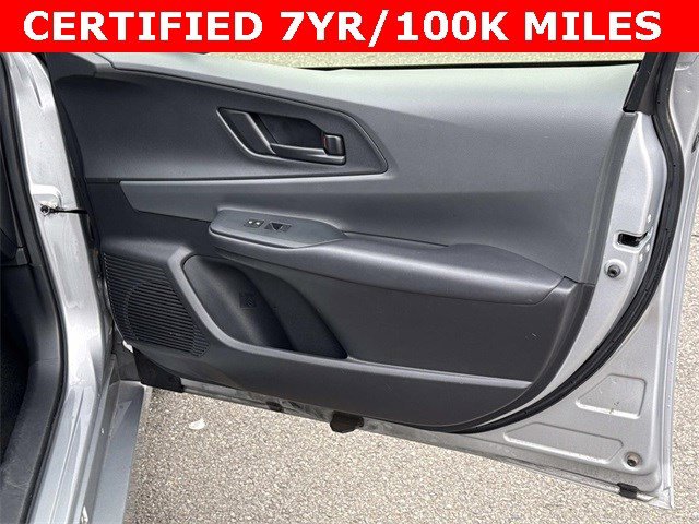 Used 2023 Toyota Prius LE image 8