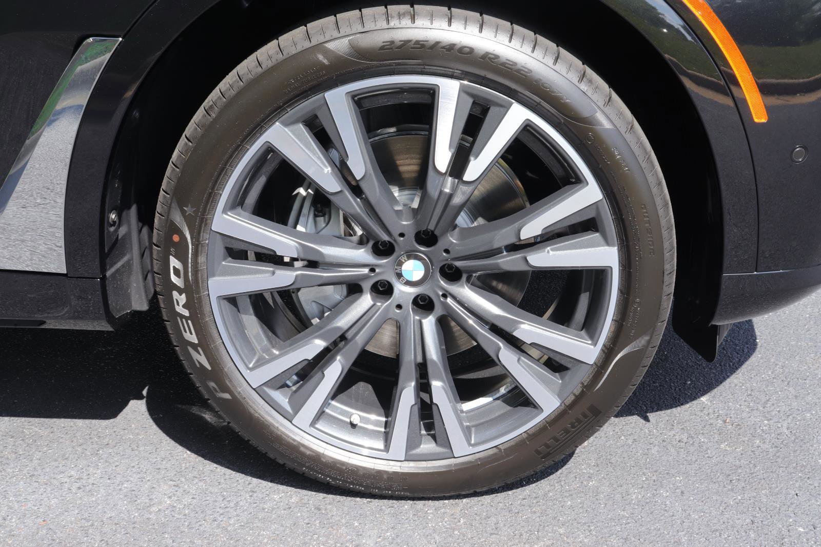 New 2026 BMW X7 xDrive40i w/ Premium Package image 48