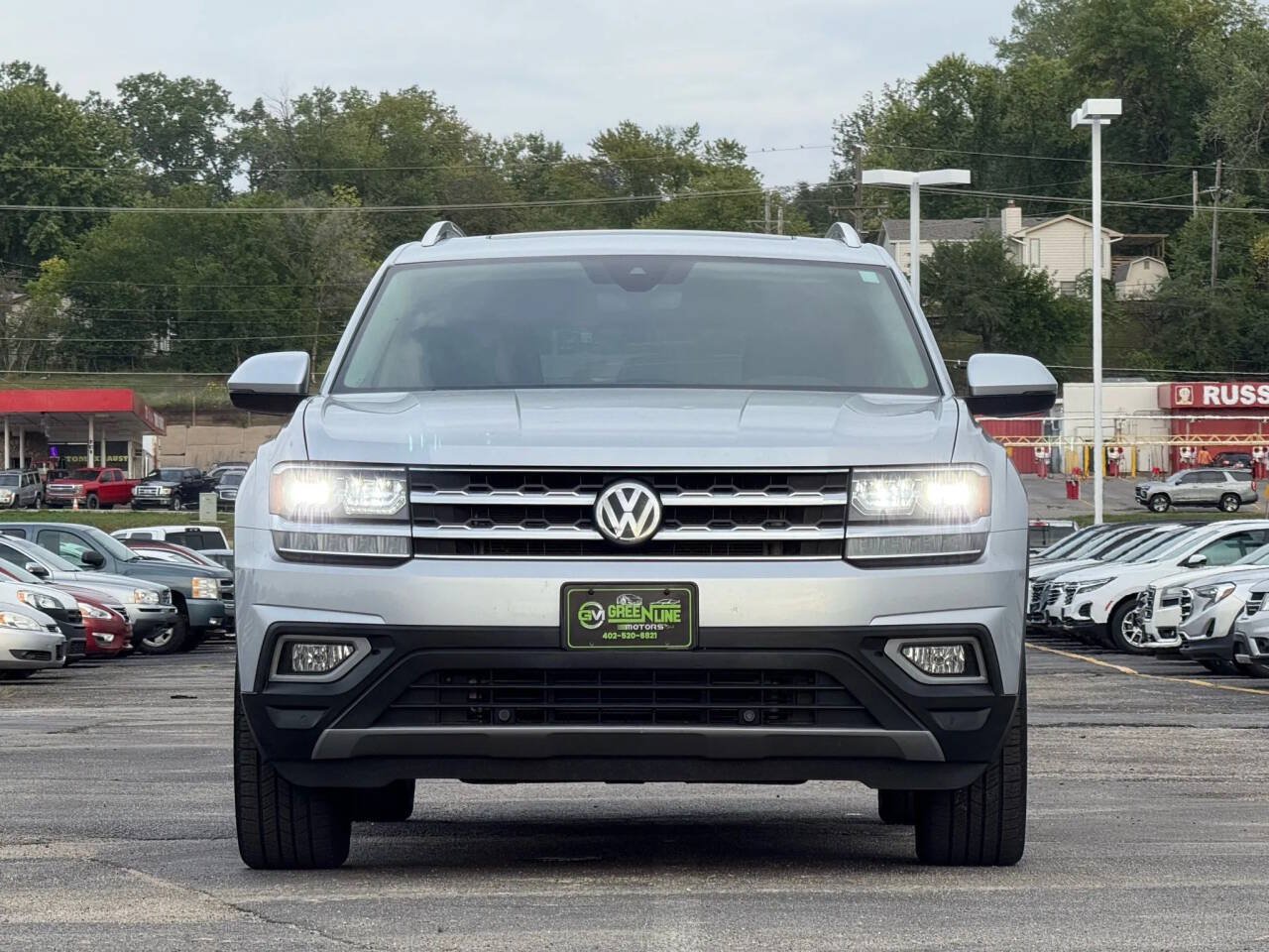 Used 2019 Volkswagen Atlas SEL AWD/4WD image 2