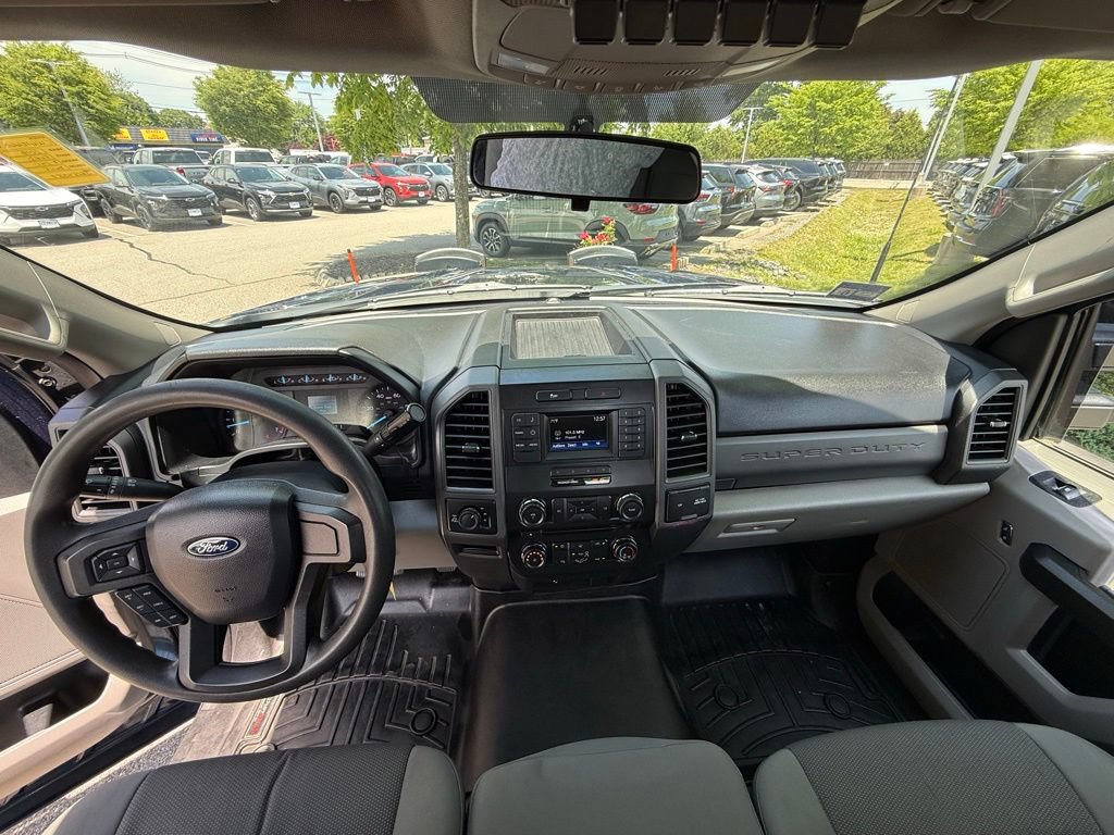 Used 2018 Ford F250 XL w/ Power Equipment Group AWD/4WD image 24