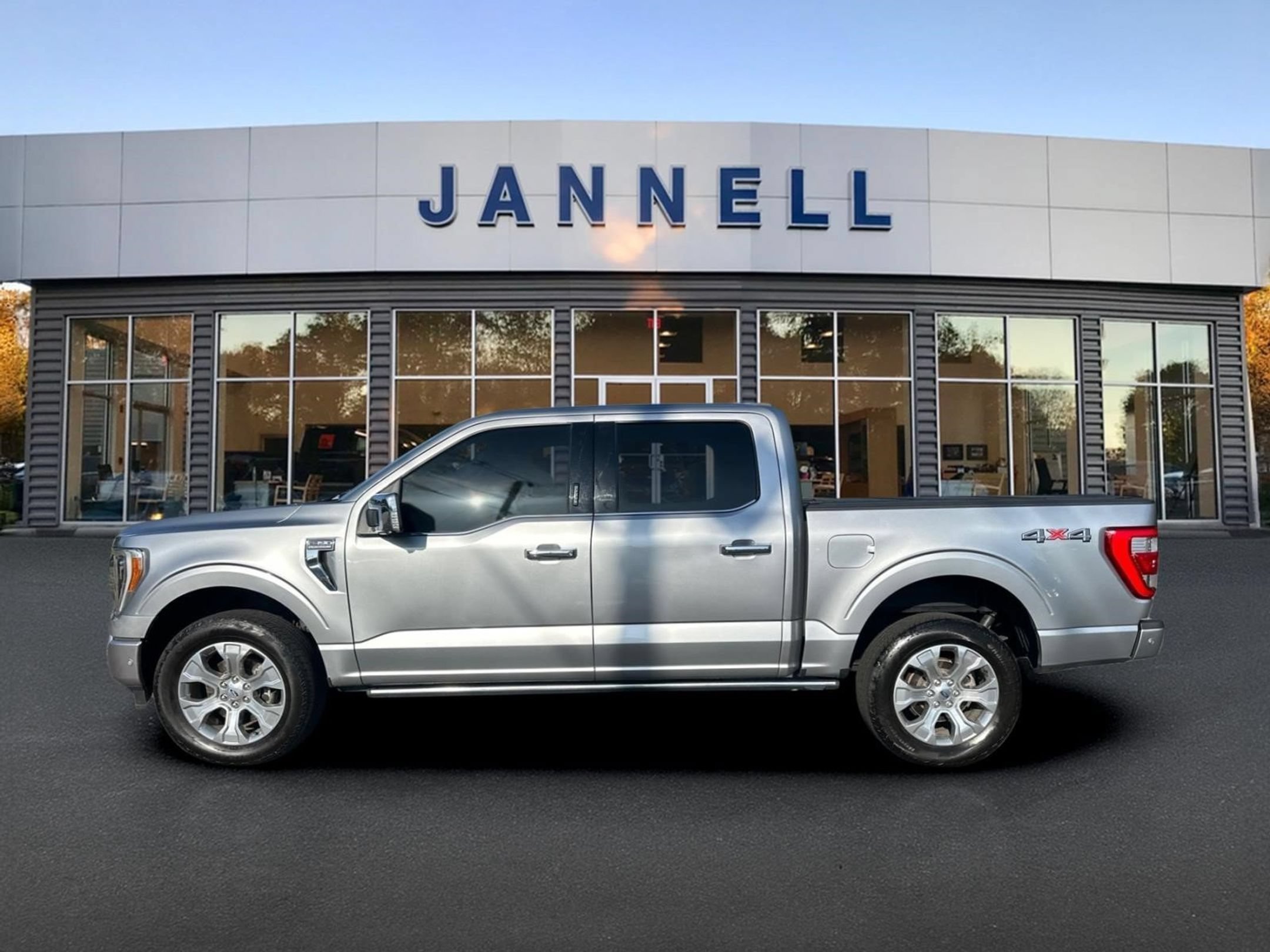 Used 2023 Ford F150 Platinum w/ Equipment Group 701A High AWD/4WD image 9