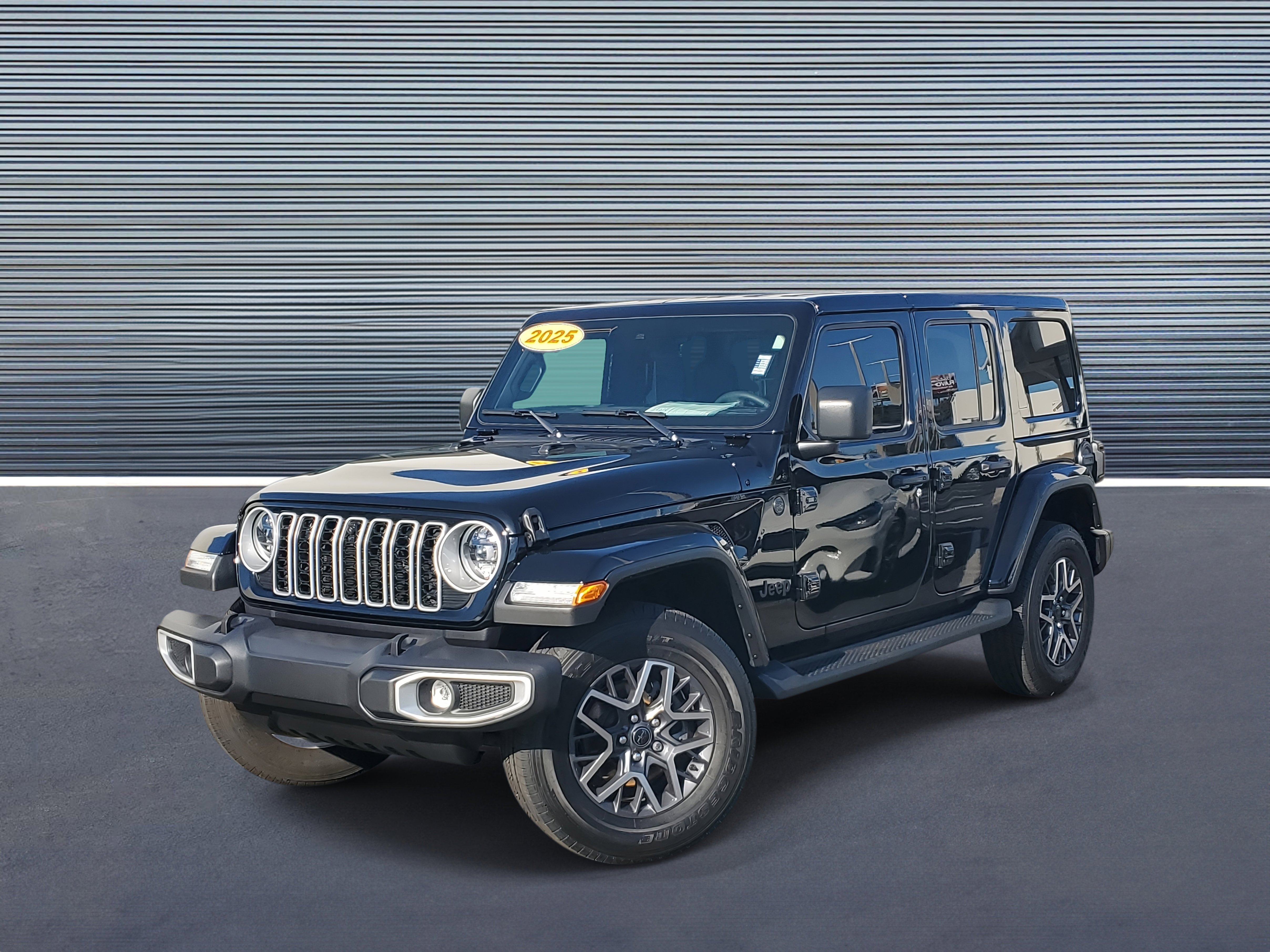 Used 2025 Jeep Wrangler Sahara image 1
