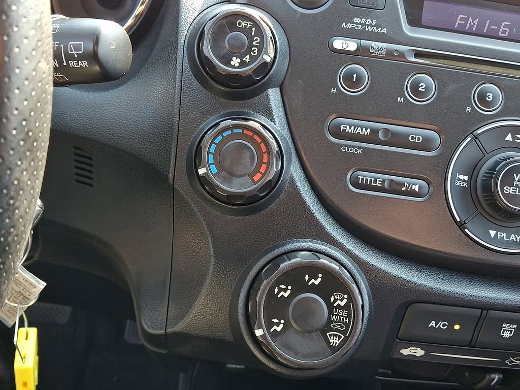Used 2013 Honda Fit Sport image 17