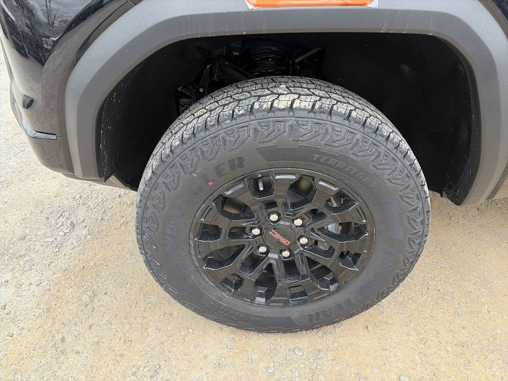 New 2026 GMC Canyon Elevation RWD image 16