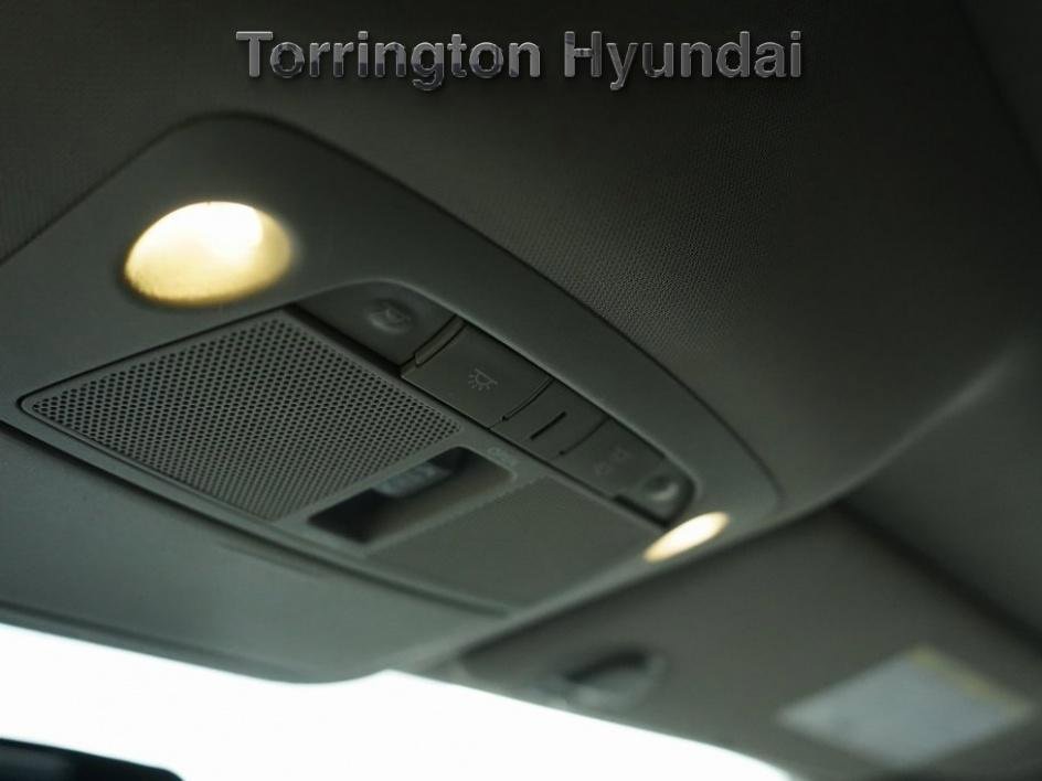 Used 2015 Nissan Murano SV w/ Premium Package image 20