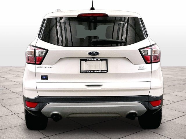 Used 2017 Ford Escape SE AWD/4WD image 4