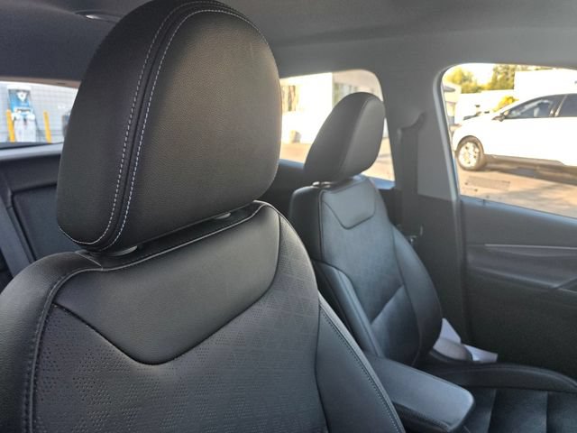 Certified 2023 Chevrolet Bolt LT w/ Infotainment Package FWD image 18