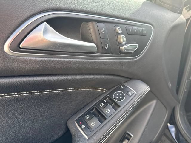Used 2018 Mercedes-Benz GLA 250 4MATIC image 11