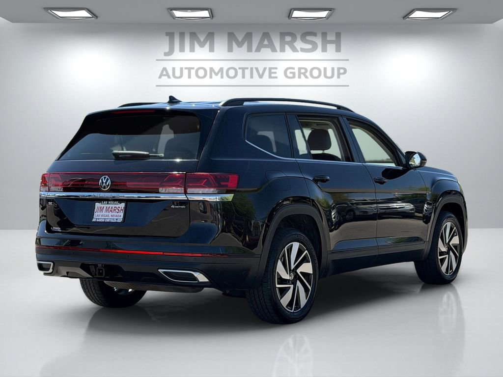 Used 2025 Volkswagen Atlas SE AWD/4WD image 7