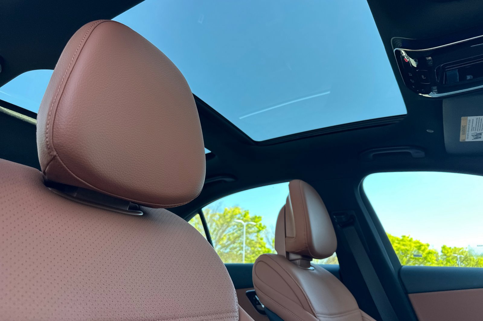 New 2026 Mercedes-Benz C 300 4MATIC Sedan image 16