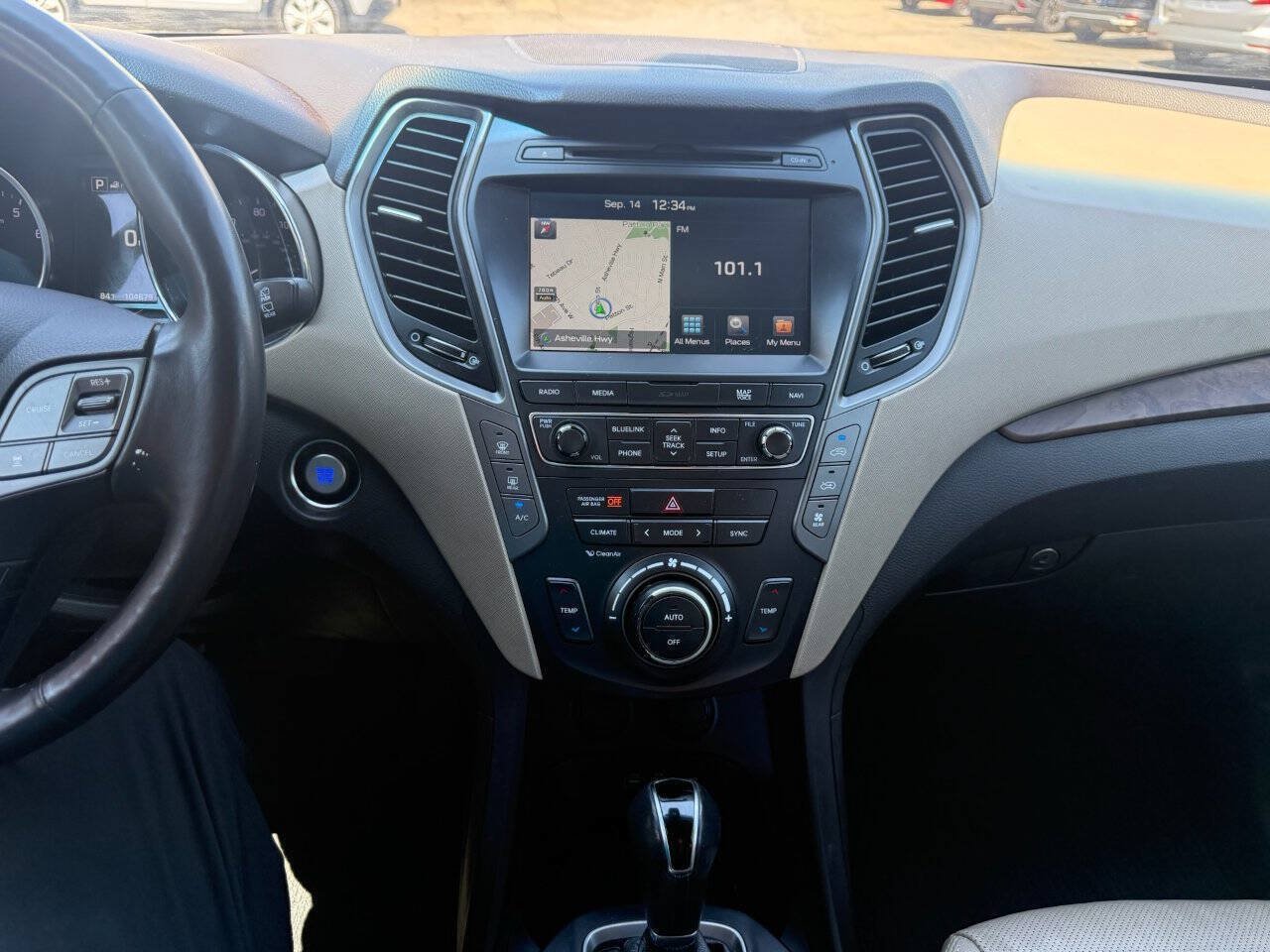 Used 2018 Hyundai Santa Fe AWD w/ SE Ultimate Tech Package 03 image 10