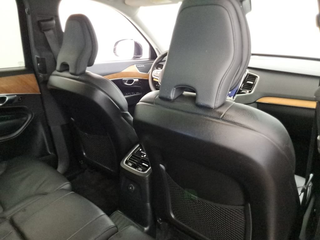 Used 2023 Volvo XC90 T8 Plus AWD/4WD image 24